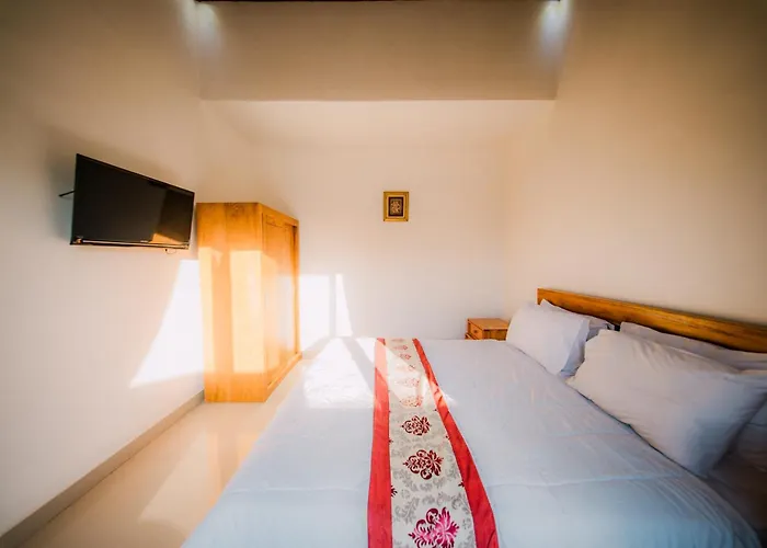 Kenanga Guest house *